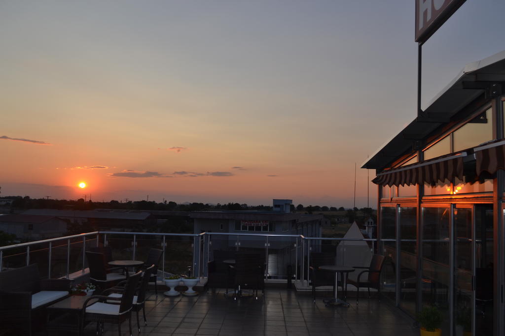 Alexander Hotel Asenovgrad Exteriér fotografie